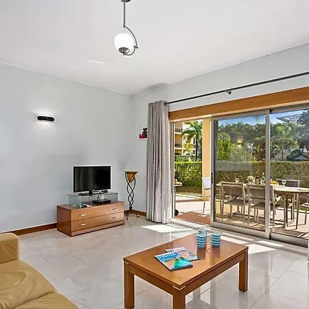 Sleeps 4 With Pool Air Con And Wifi 빌라모라