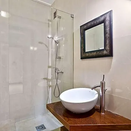 Sleeps 4 With Pool Air Con And Wifi Villa *